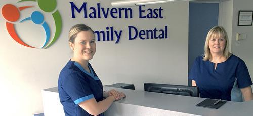 malvern-east-family-dental-desk 